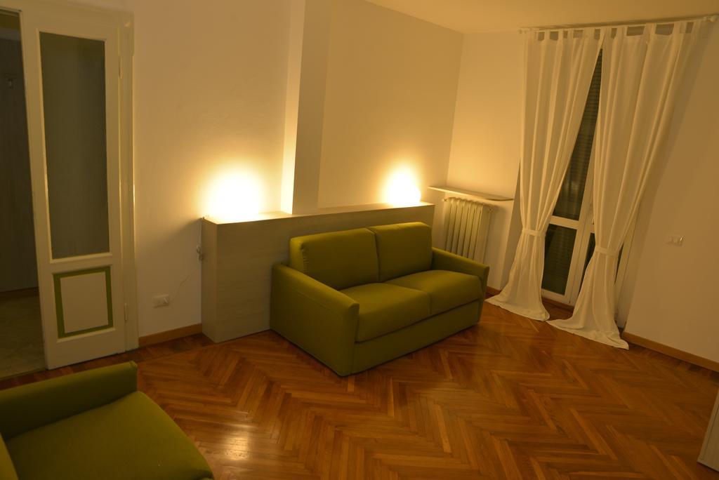 Residenza Cece' Apartman Lecco Szoba fotó
